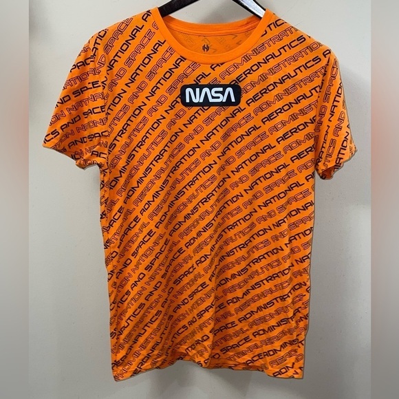 Hyper Space Other - HYPER SPACE Men’s NASA Tee Shirt Size Medium